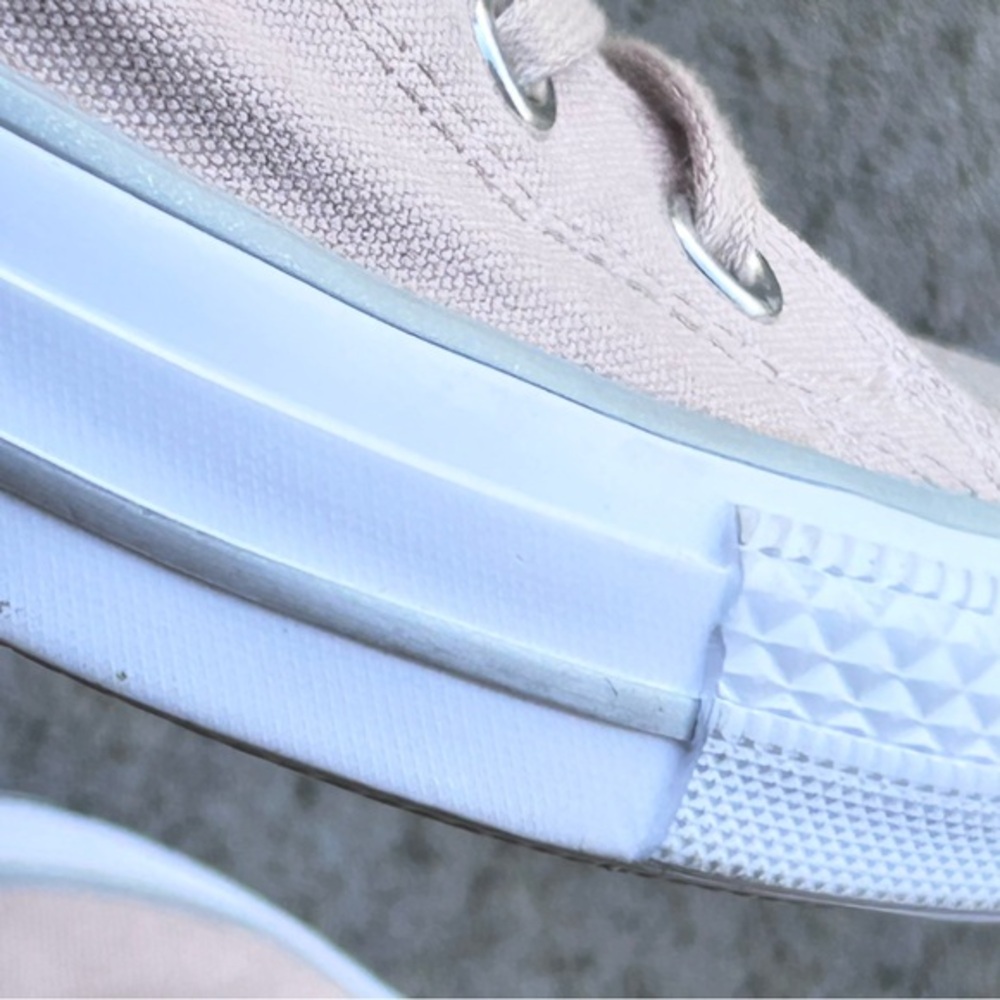 Converse all stars women’s low top light pink sneakers with shimmer toe size 8 - Picture 11 of 13